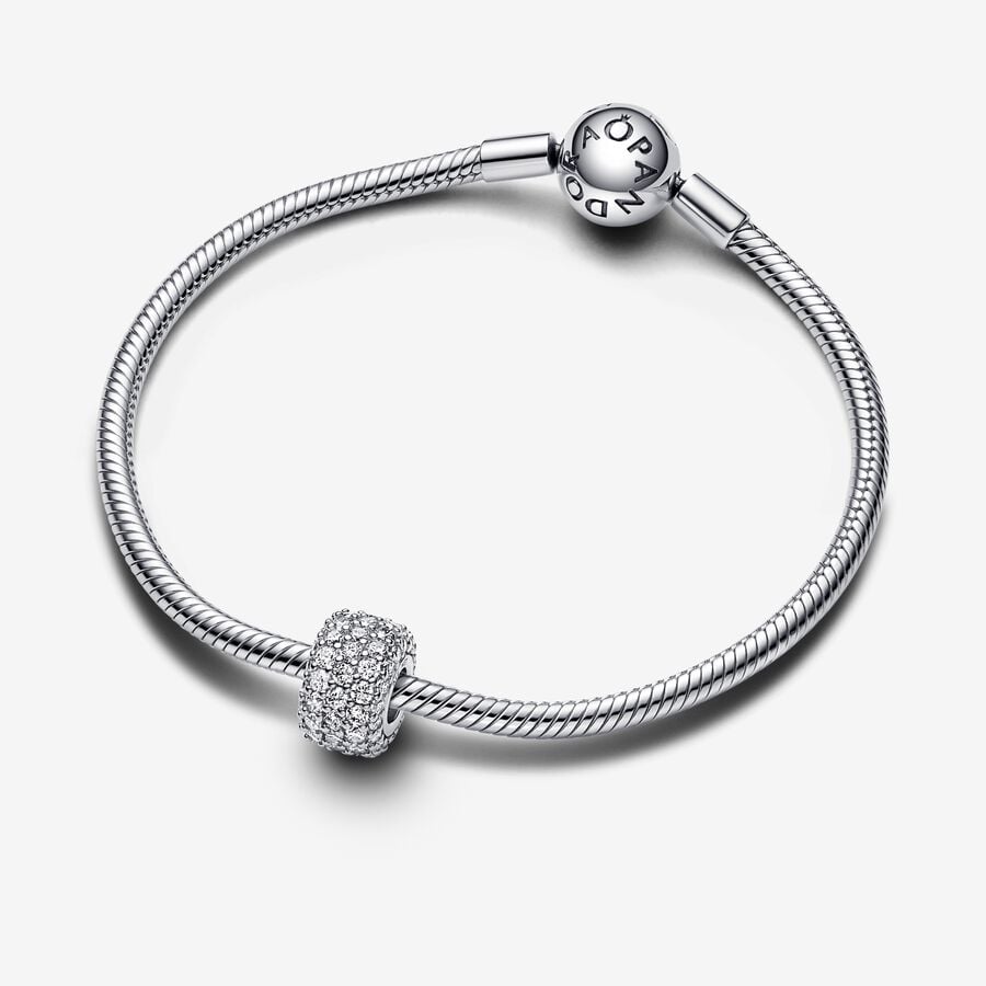 Pandora Sprankelend Pavé Drie Rijen Bedel 792820C01