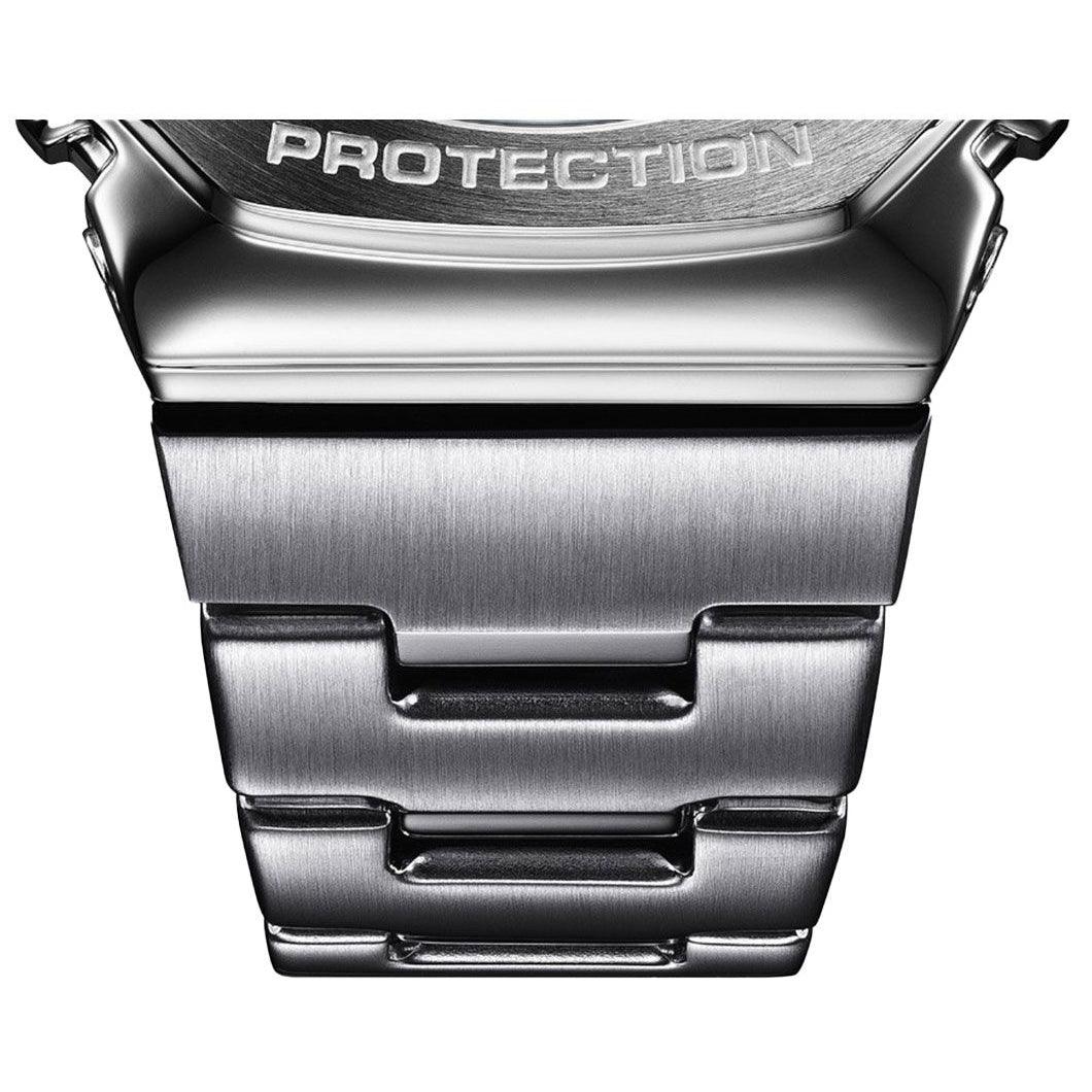 Casio G - Shock GM - 2110D - 3AER